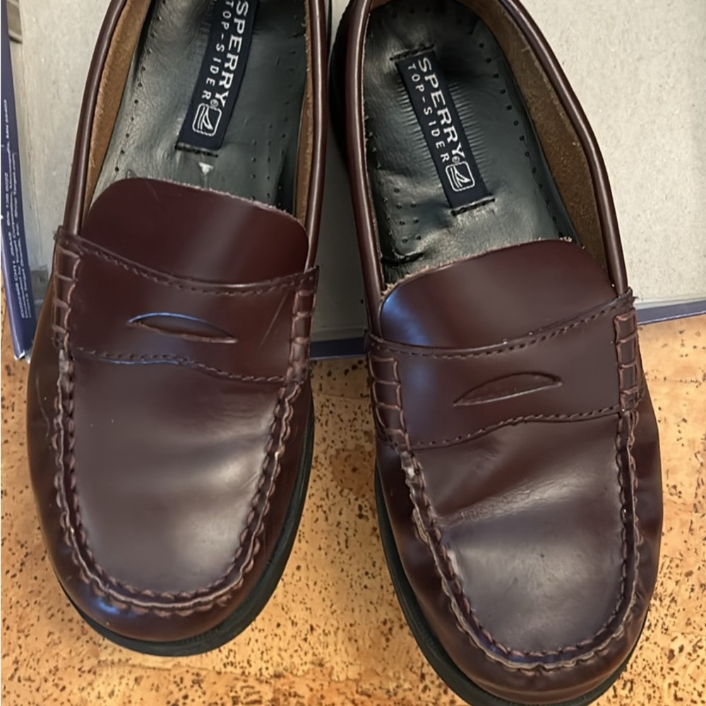 Boys dress penny loafer size 4.5